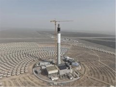 The Receiver Tube Screen Hoisting of the Tangshan Haitai 100MW Solar Thermal Tower Project, EPC-Contracted by NWEPDI, Is